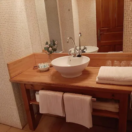 Hotel Rural El Rexacu 2*