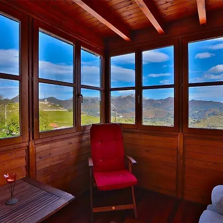 Rural El Rexacu Hotel