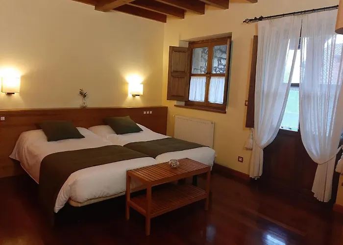 Hotel Rural El Rexacu