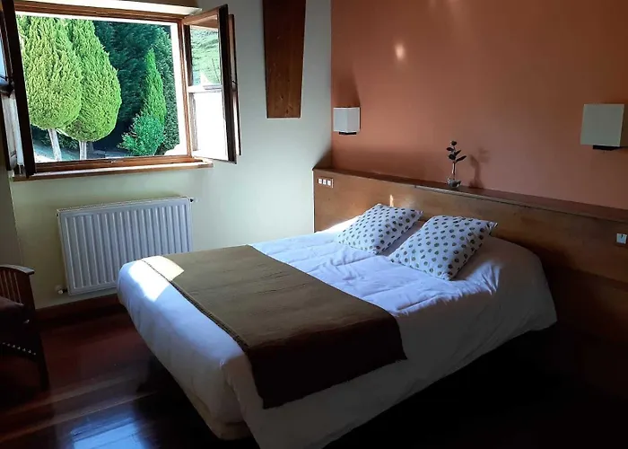 Rural El Rexacu Hotel