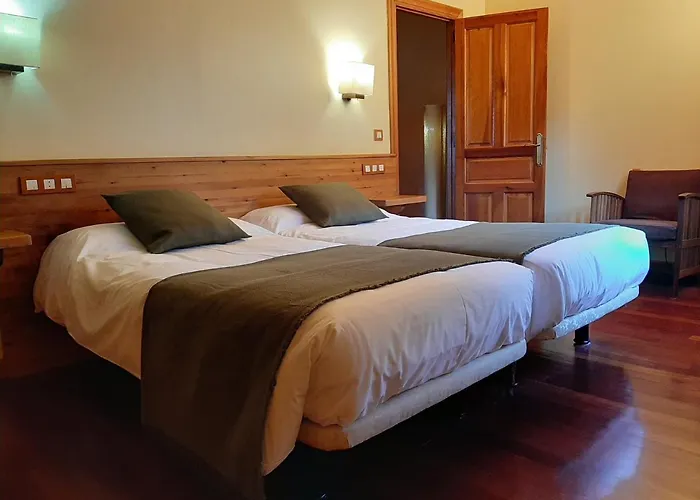 Hotel Rural El Rexacu